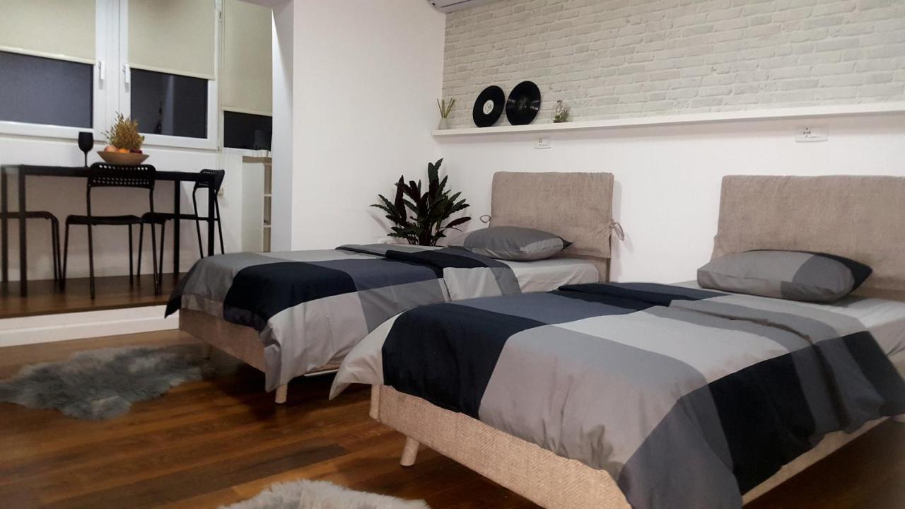 Traveler's Place At Centre Apartament Tirana
